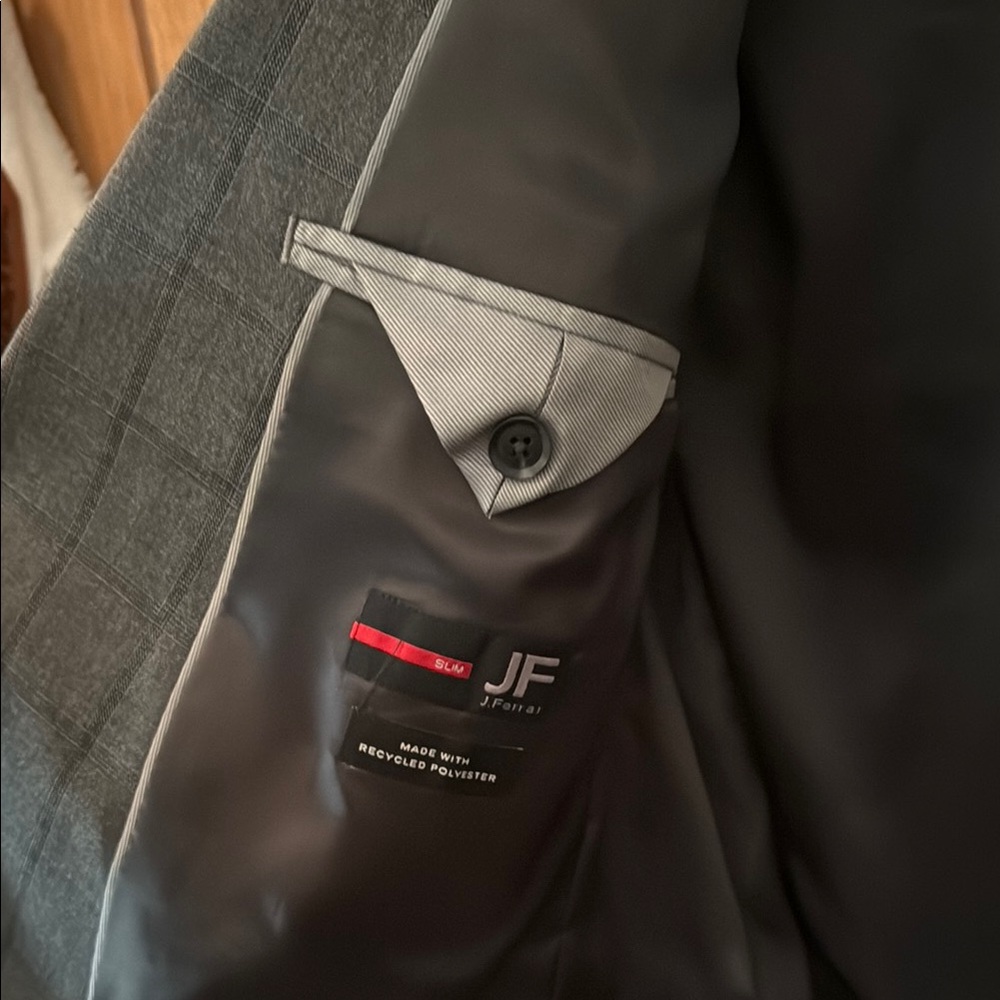 JF J. Ferrar Gray Plaid Blazer - Picture 2 of 5
